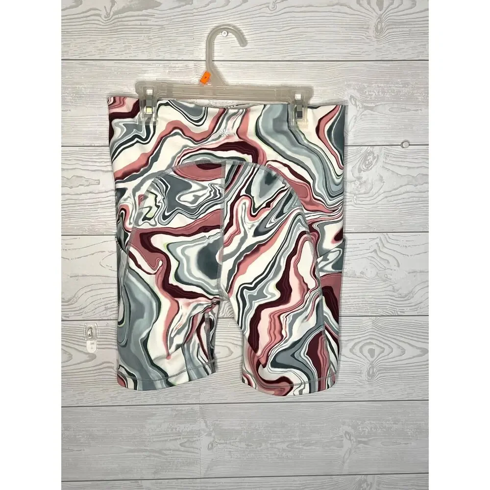 Athleta Ultimate Stash Pocket Printed 7